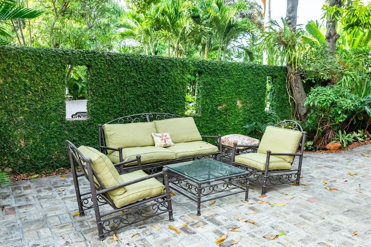 Hotel Villa Therese Port-au-Prince Haiti